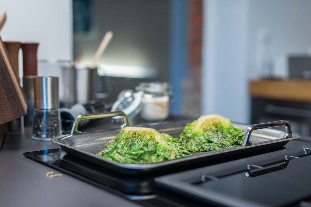 Hühnerbrust mit Pastinakenmus | foodcontent.company Hühnerbrust mit Pastinakenmus | foodcontent.company