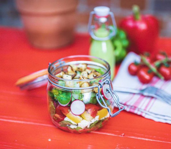 Salat in Schichten - foodcontent.company | die Food Content Agentur